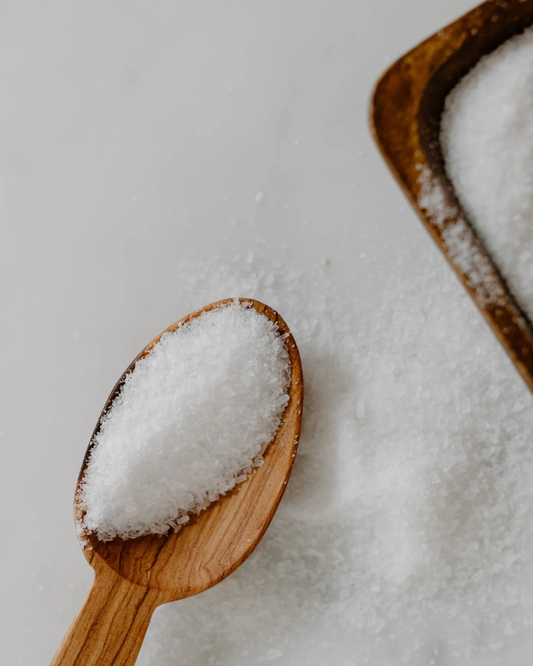 Qu’est-ce que le Sodium Hyaluronate et pourquoi est-il utilisé en cosmétique ?